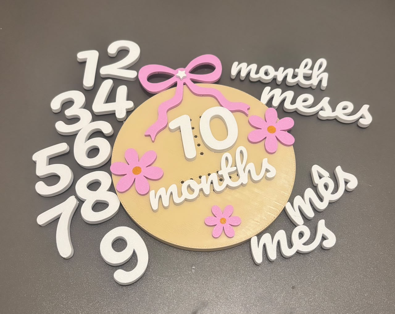 Baby Monthly Milestone Sing